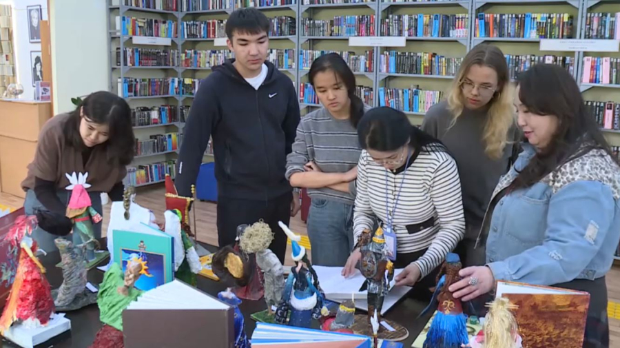 Уникальную коллекцию кукол презентовали карагандинские студенты