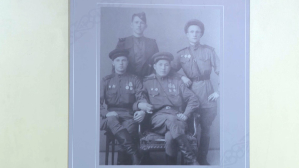 Фотовыставка к 100-летию Сагадата Нурмагамбетова открылась в Алматы