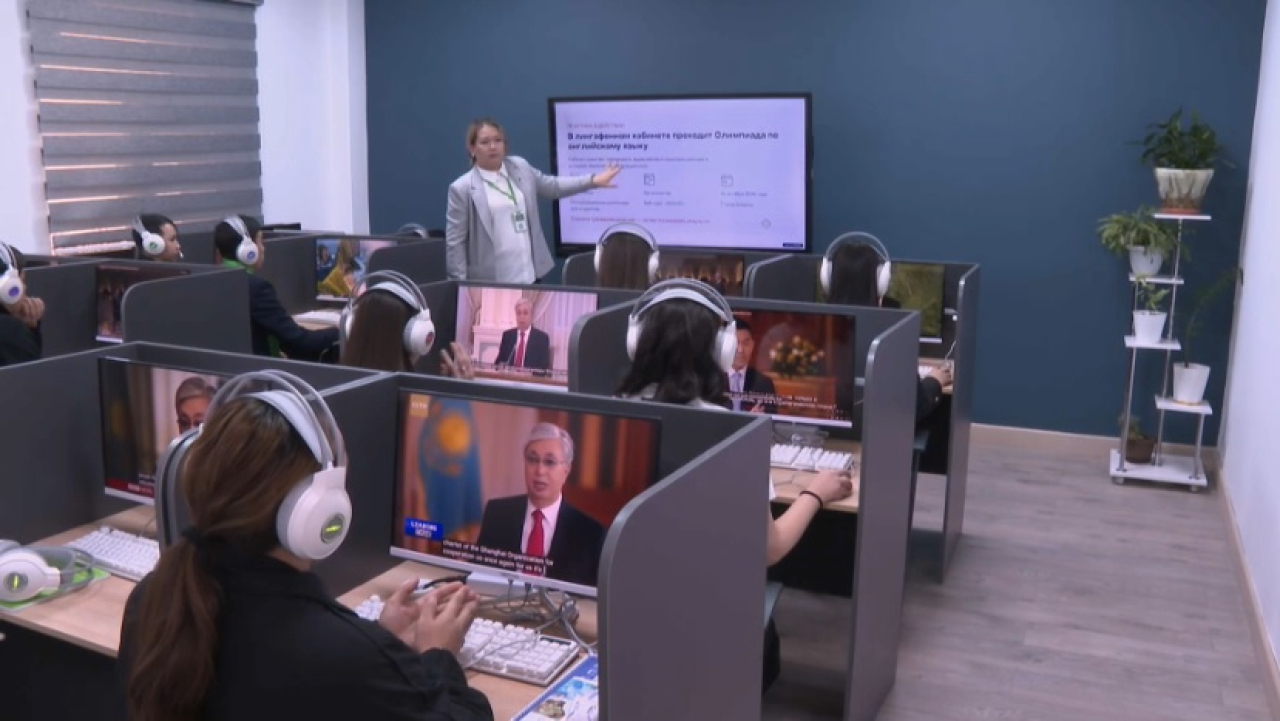 ИИ внедряют в работу вузов