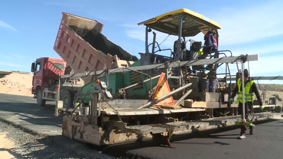 Асфальт по новым стандартам: дороги в РК станут прочнее