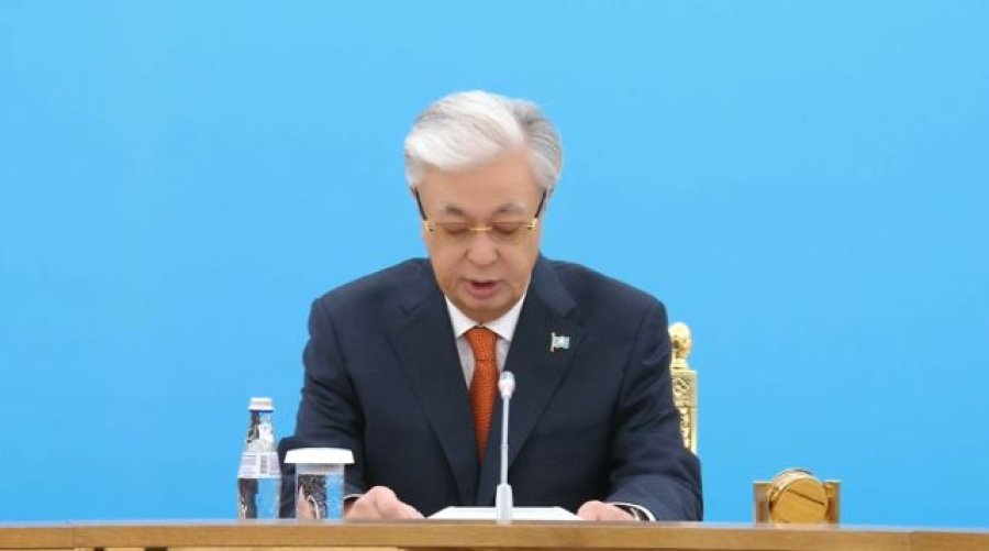 Президент: Парламент кәсіби болуға тиіс