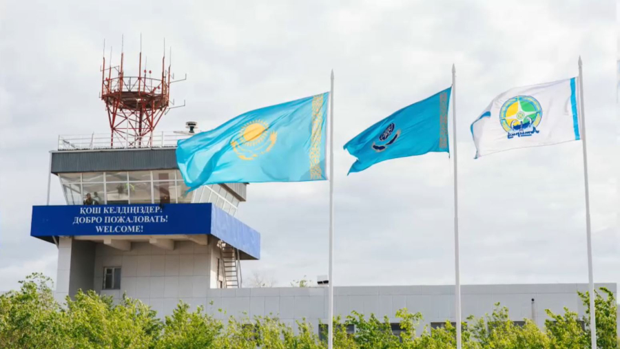 Атыраулық құтқарушылар арнайы ұшақпен қамтылды