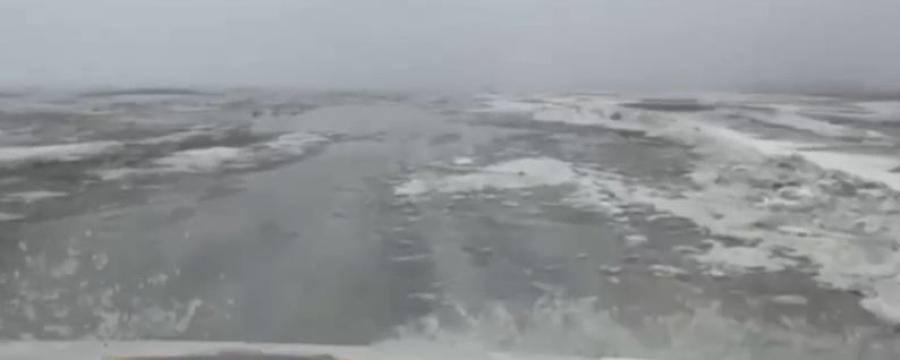 Спасатели эвакуировали людей из крестьянского хозяйства в Актюбинской области