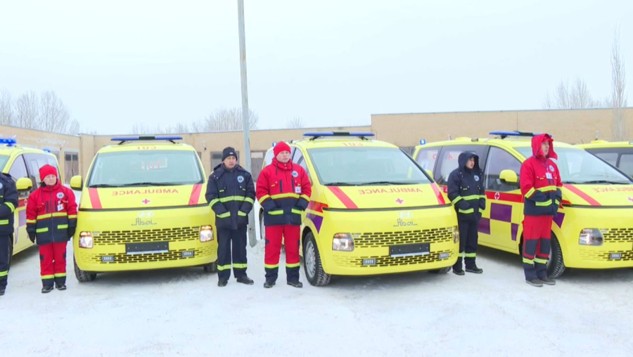 Семейдегі облыстық жедел жәрдем станциясына 10 жаңа автокөлік тапсырылды