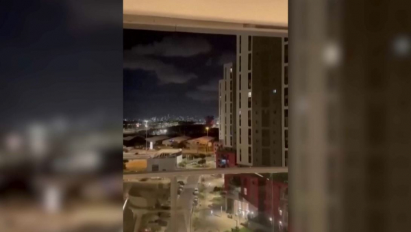 Иран запустил сотни ракет в сторону Израиля