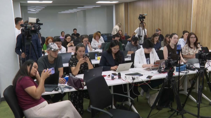 Суд продолжает допрос потерпевших по делу Перизат Кайрат