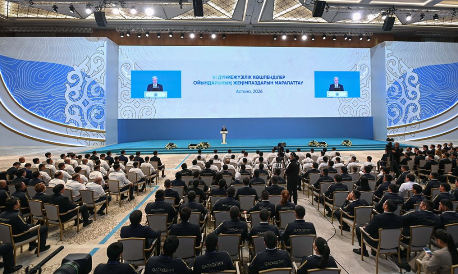 32 золота: Президент наградил победителей Игр кочевников