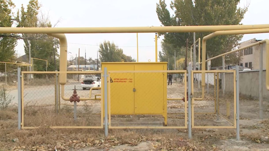 10 сел подключили к природному газу в Кербулакском районе