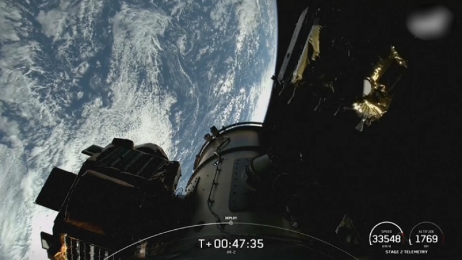 NASA запустило аппарат для поиска воды на Луне