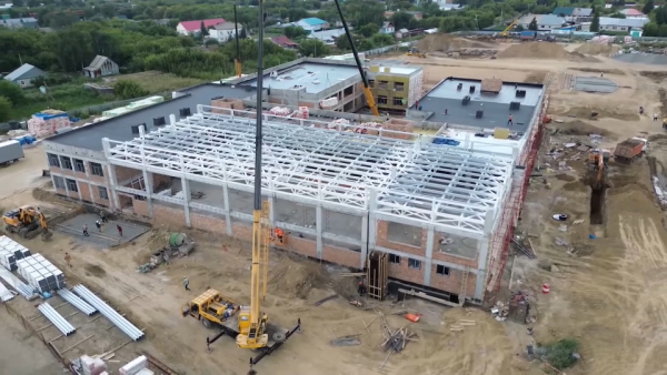 Ветераны строительной отрасли ВКО курируют возведение новостроек