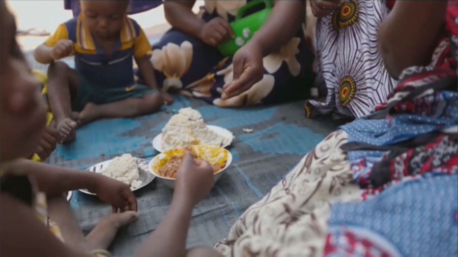 Әлемде әр бесінші бала кедейлікте өмір сүреді