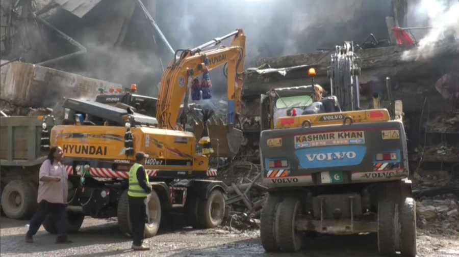 Пәкістанда сауда орталығындағы өрттен қаза тапқандар саны артты