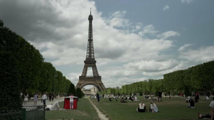 Францияда әйгілі көліктер аукционға қойылды