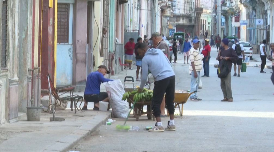Куба АҚШ-пен келіссөзге дайын екенін білдірді 