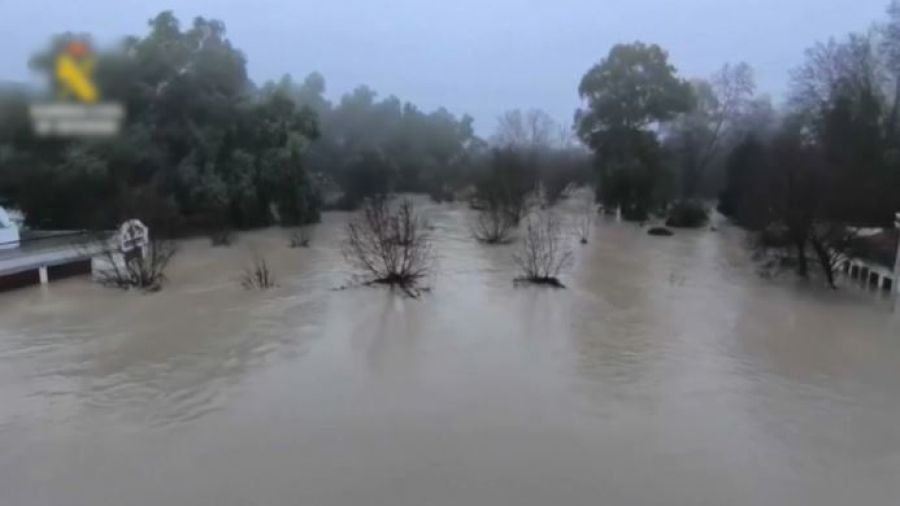 Шторм в Португалии: 56 тысяч человек без света