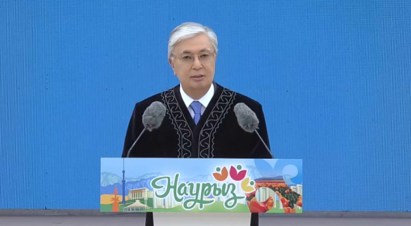 Президент Наурызды алматылықтармен бірге қарсы алды