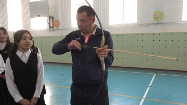 Дәстүрлі садақ ату өнері