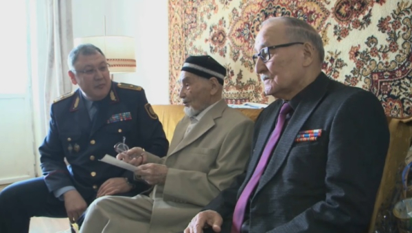 101-летний ветеран войны из ВКО собирается на парад в Астану