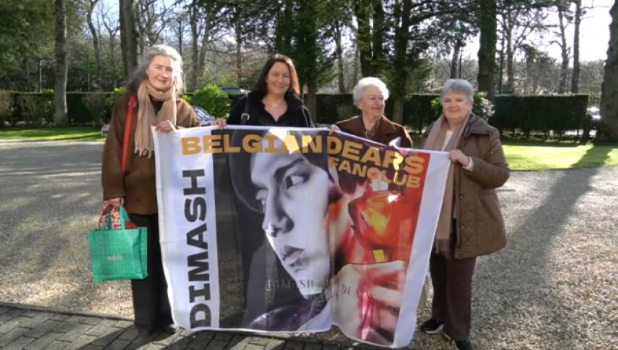 Бельгиядағы Димаш Құдайбергеннің жанкүйерлері Наурыз мерекесімен құттықтады