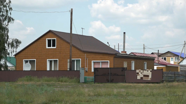 Пострадавшим от паводка жителям СКО начали выдавать новое жилье