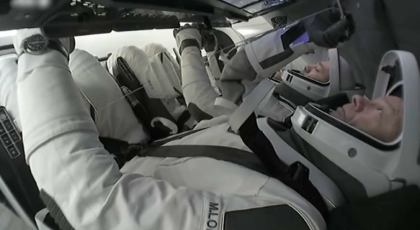 Түркияның тұңғыш ғарышкері жерге оралды