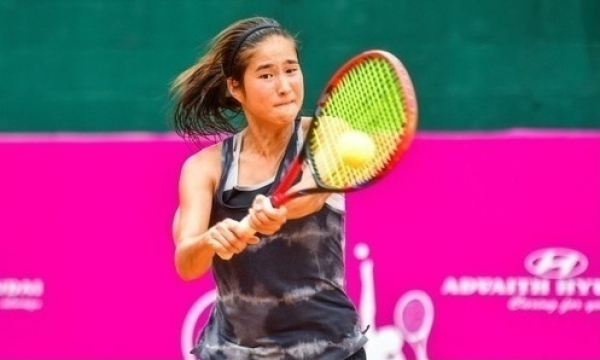 Казахстанская теннисистка пробилась в четвертьфинал турнира в Польше