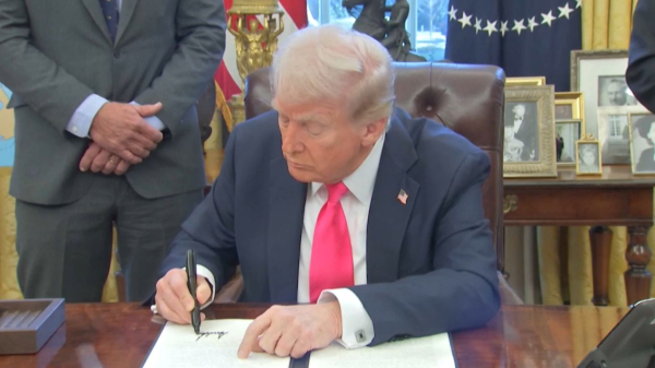 Украина мен АҚШ пайдалы қазбаларды игеруге келісті