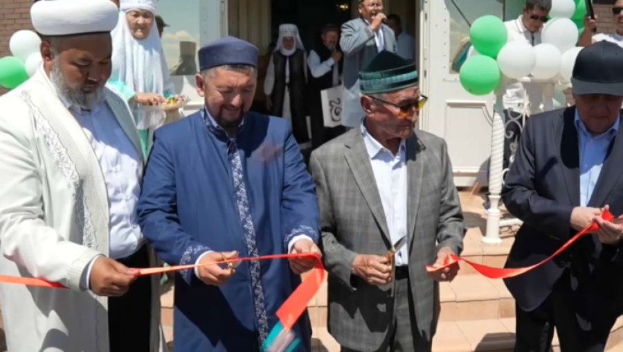 В родном селе Каныша Сатпаева торжественно открыли мечеть