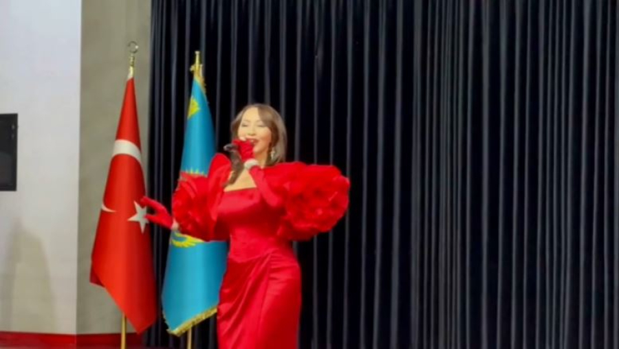 Айгуль Иманбаева дала концерт в Стамбуле