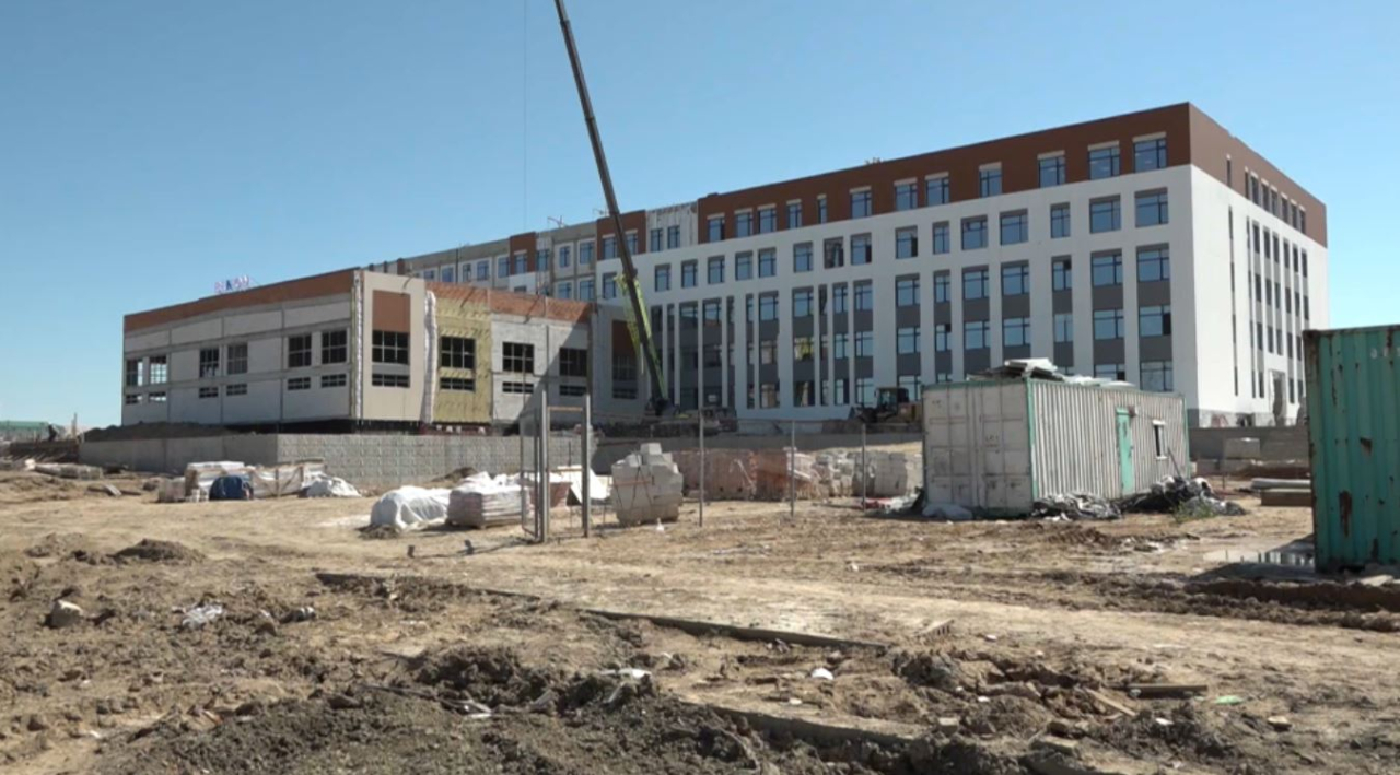 Бес жылда 1,1 мың жаңа мектеп салынды