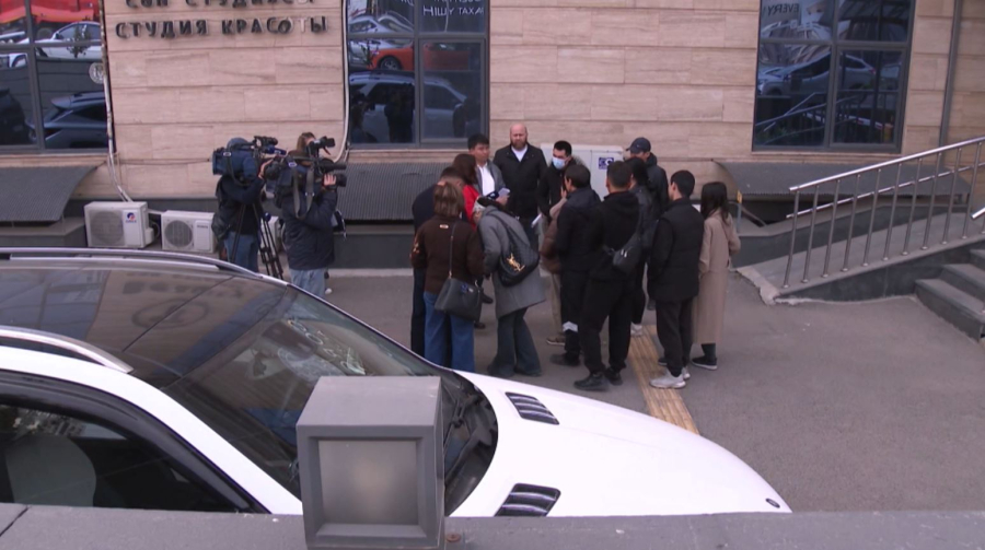 Шетелде жұмыс іздеген жандар алаяқтарға ұрынды ма?