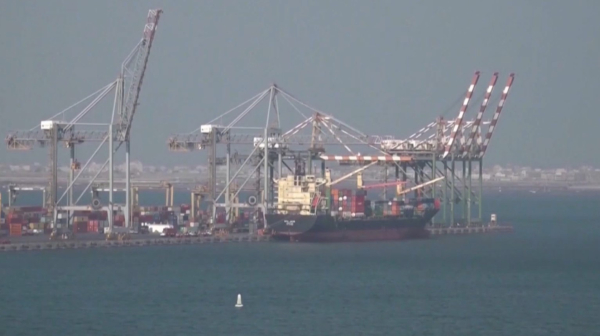 ЕС запустил операцию по защите судоходства