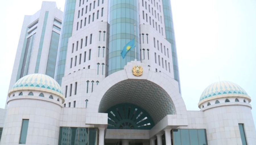 Парламент в Казахстане может стать однопалатным