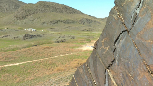 Қызылорда облысында Сауысқандық петроглифтерінің маңы тазаланды