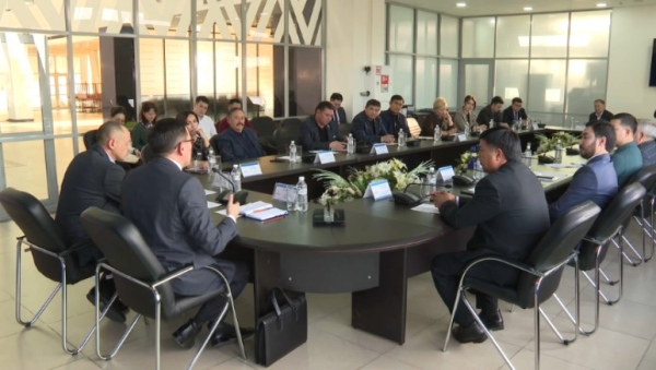 Проект закона о госзакупках рассмотрят в Мажилисе до конца июля