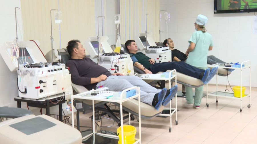 Усилить поддержку доноров предлагают в Казахстане