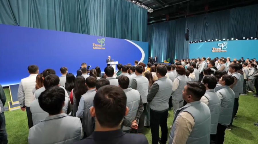 Таза Қазақстан: Токаев высоко оценил деятельность волонтеров