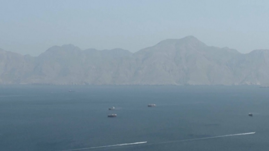 Иран пригрозил ударить по нефтяным объектам в Персидском заливе