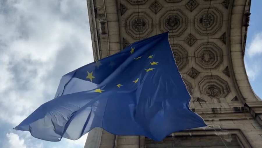 Дональд Трамп Еуроодаққа салық салуды 9 шілдеге шегерді