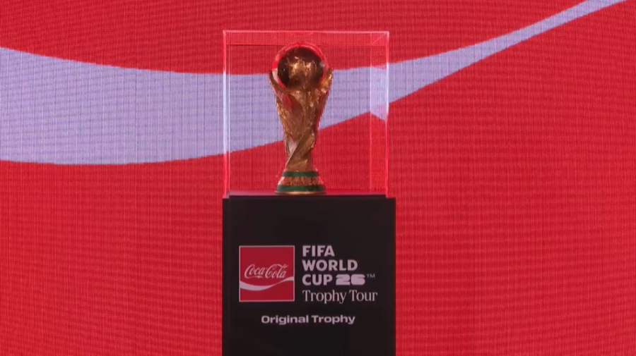 Кубок ЧМ по футболу привезли в Алматы