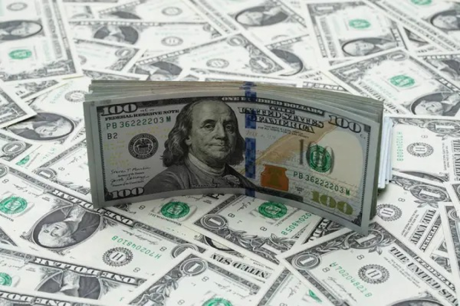Сколько стоит доллар в Казахстане? Курс снизился еще на 2,97 тенге