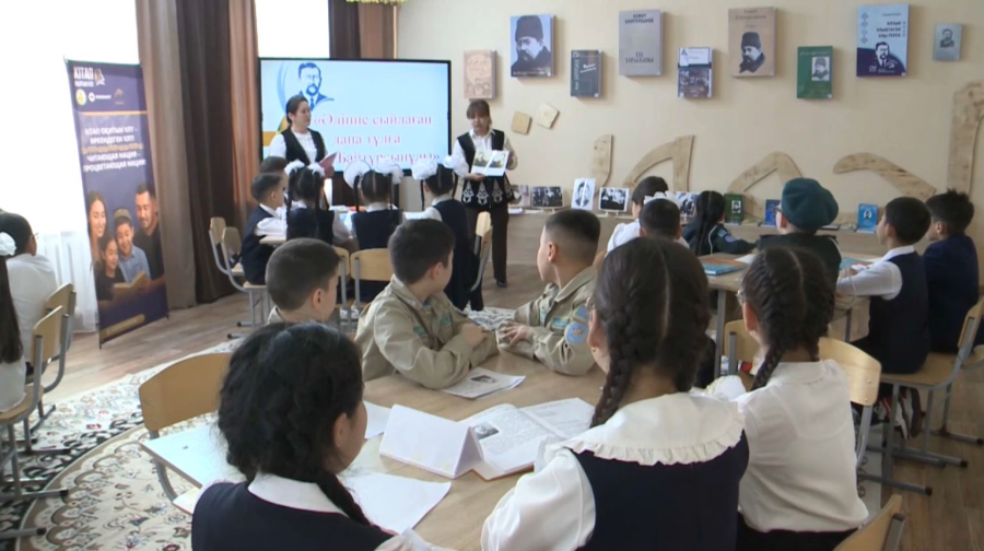 Елімізде кітапқұмар балалар көбейіп келеді