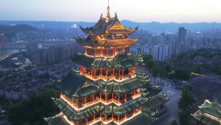 Архитектурное чудо Китая: Чунцин посещают 600 млн туристов в год