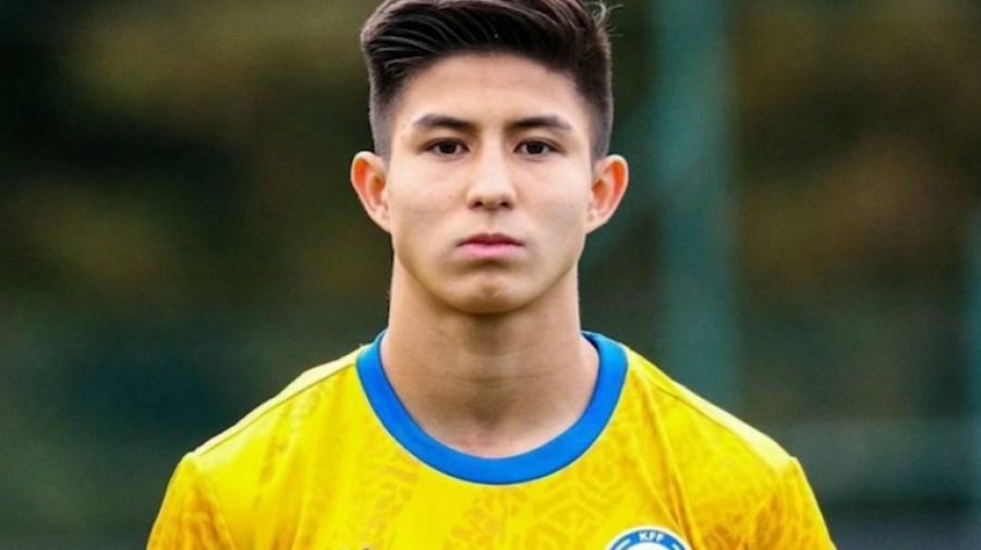 Сатпаев забирает культовый номер в «Кайрате»