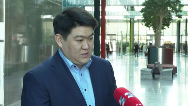 Ұлттық құрылтай диалог алаңына айналды