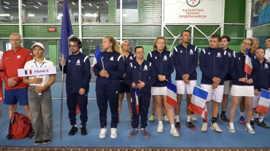 Впервые в ЦА: чемпионат мира Virtus по теннису стартовал в Астане