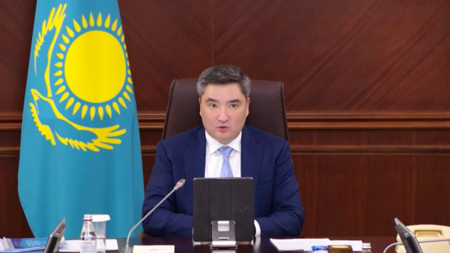 О. Бектенов нашақорлықтың алдын алуға бағытталған штаб отырысын өткізді