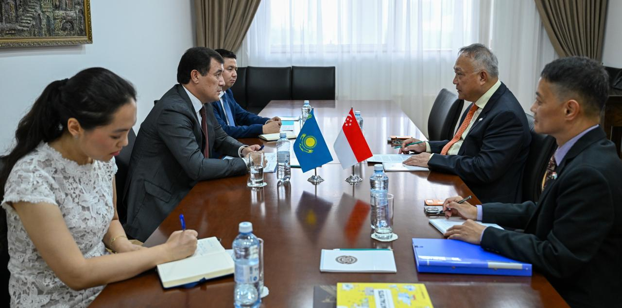Казахстан и Сингапур обсудили пути расширения сотрудничества
