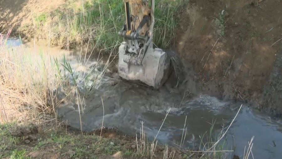 Шымкентте су арналарын тазарту басталды