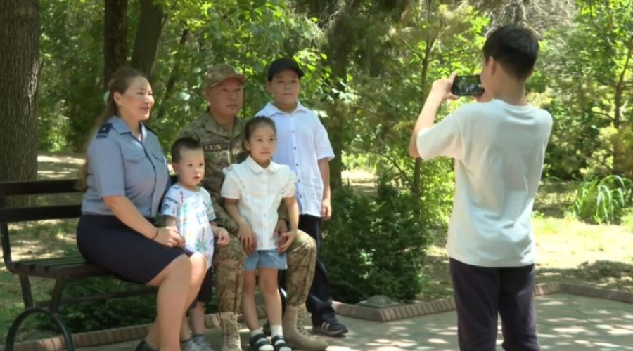 Подполковник продолжает династию военных в Шымкенте